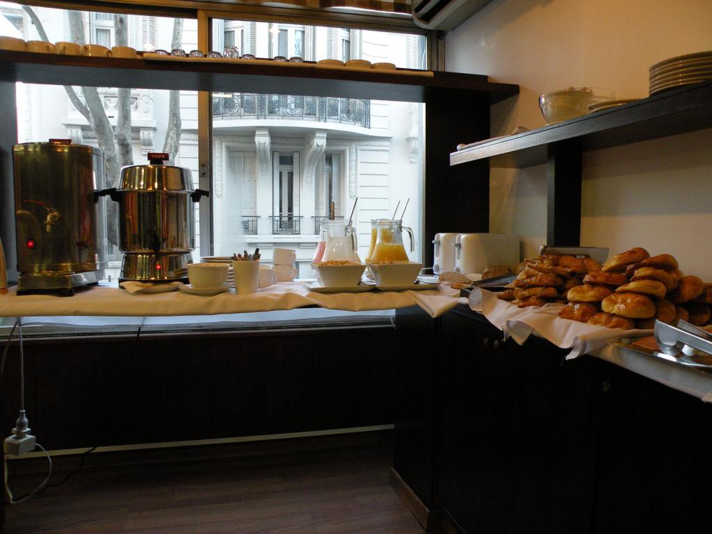 Austral Hotel Montevideo Eksteriør bilde
